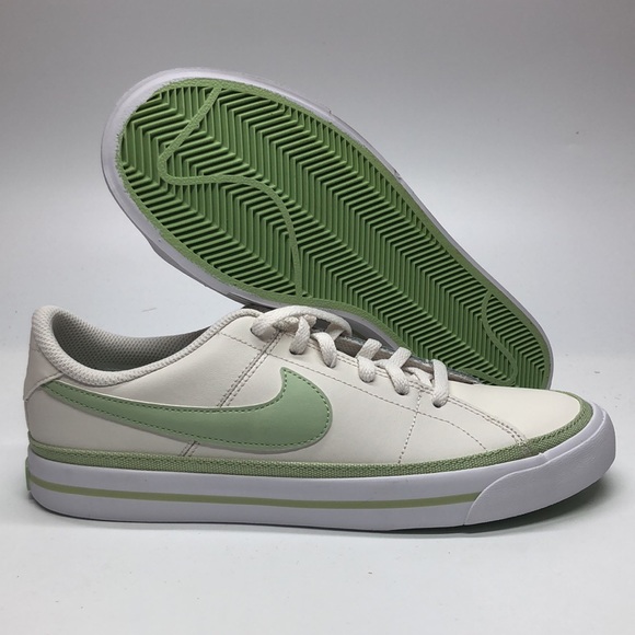 Nike Court Legacy  GS Phantom/White/Honeydew DA5380-005 NWB - Picture 2 of 6